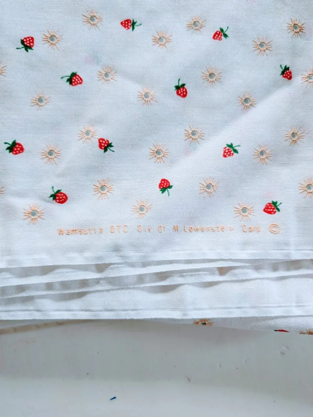 VTG Wamsutta OTC M Lowenstein Strawberry Sun Fabric 1.2 Yds Extra Wide 73